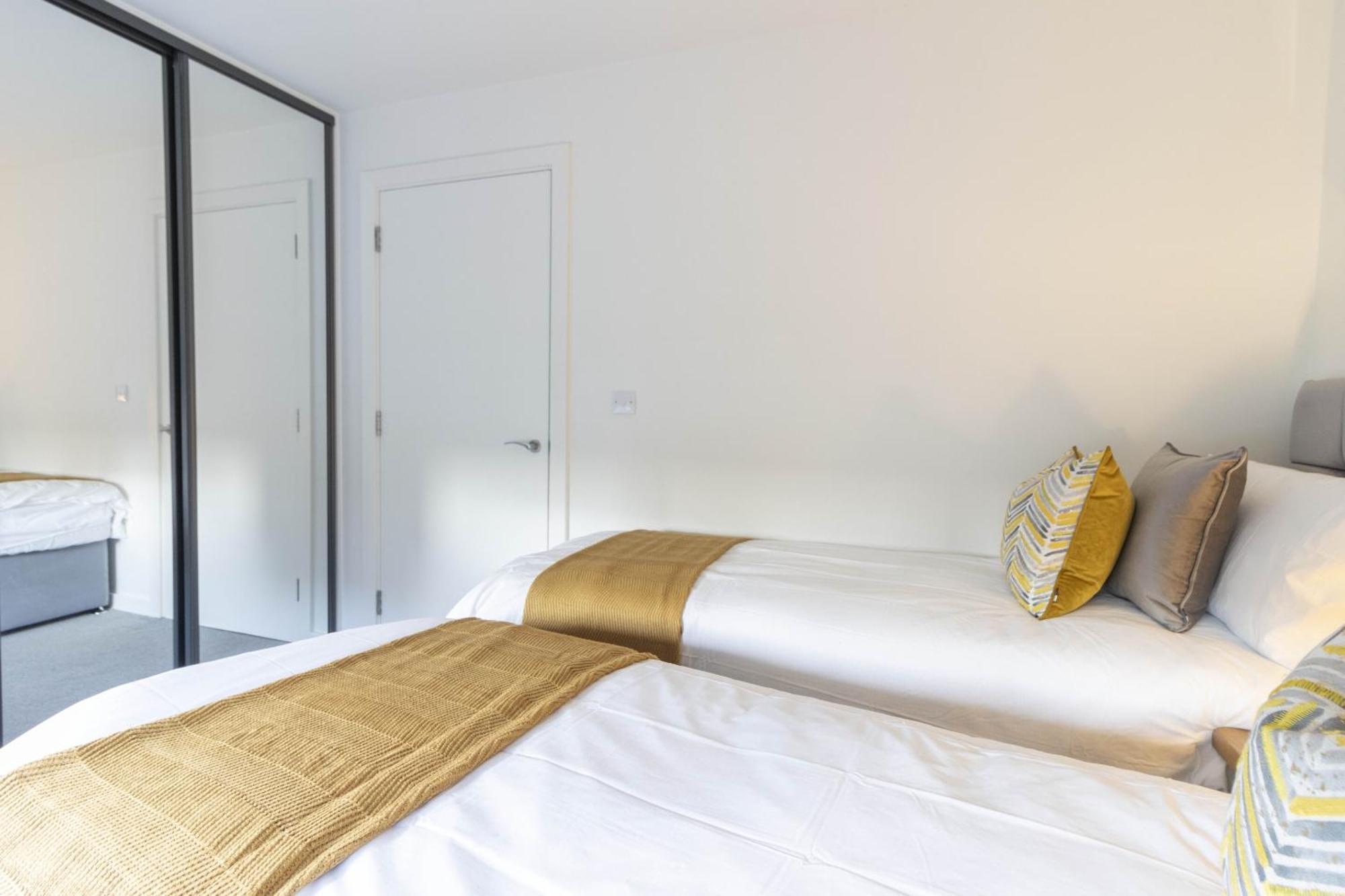 Linacre 11 - Modern 2 Bed Behind The Cathedral With Free Parking And Fast Wifi Exeter Exterior foto